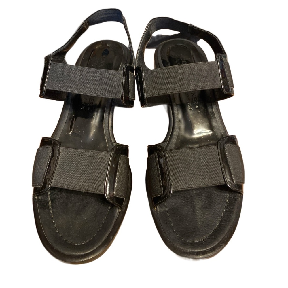 Donald J. Pliner Black Sandals with Cushioned Footbed